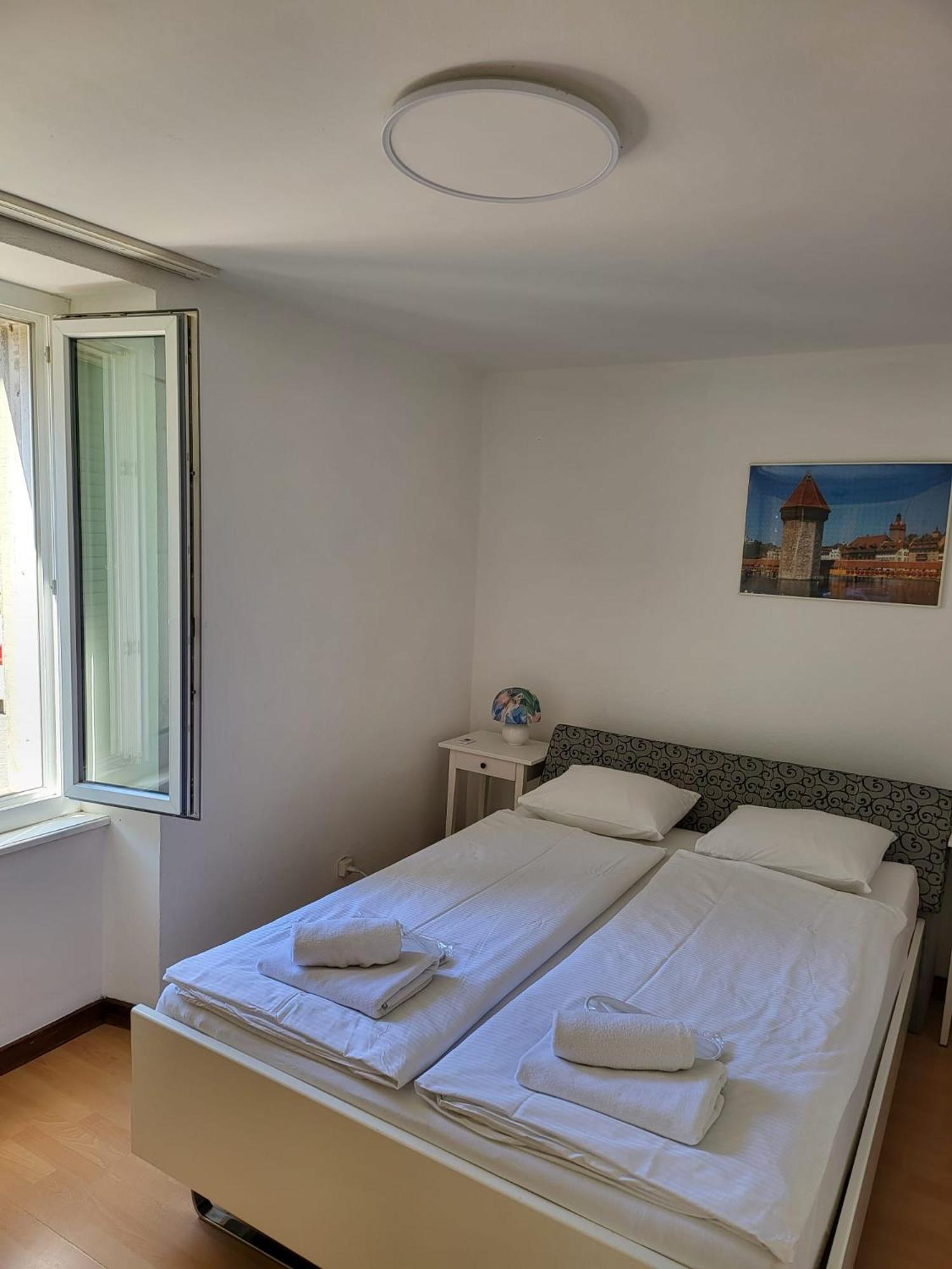 Bastis Central Guesthouse Lucerne City Luaran gambar