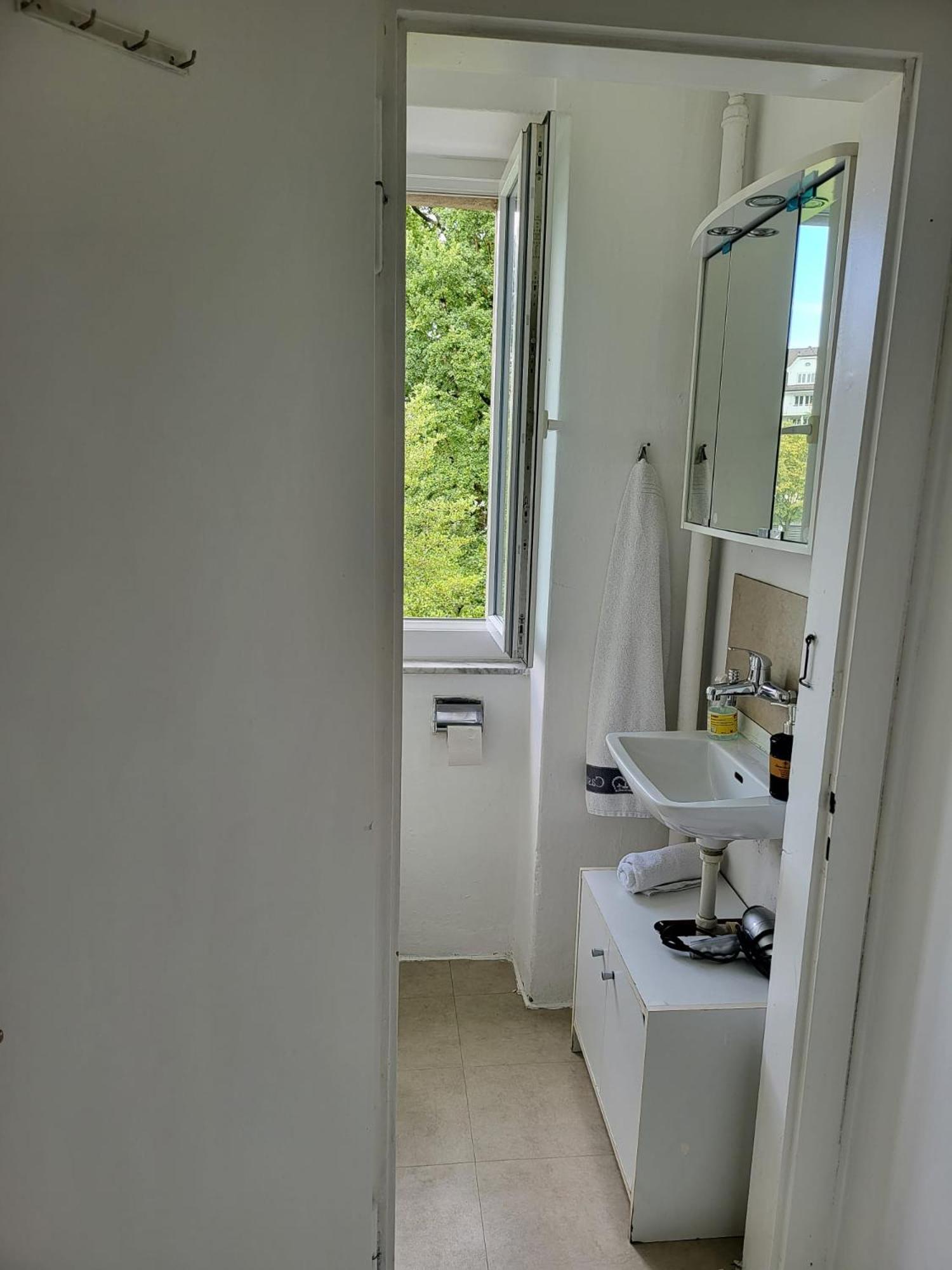 Bastis Central Guesthouse Lucerne City Luaran gambar