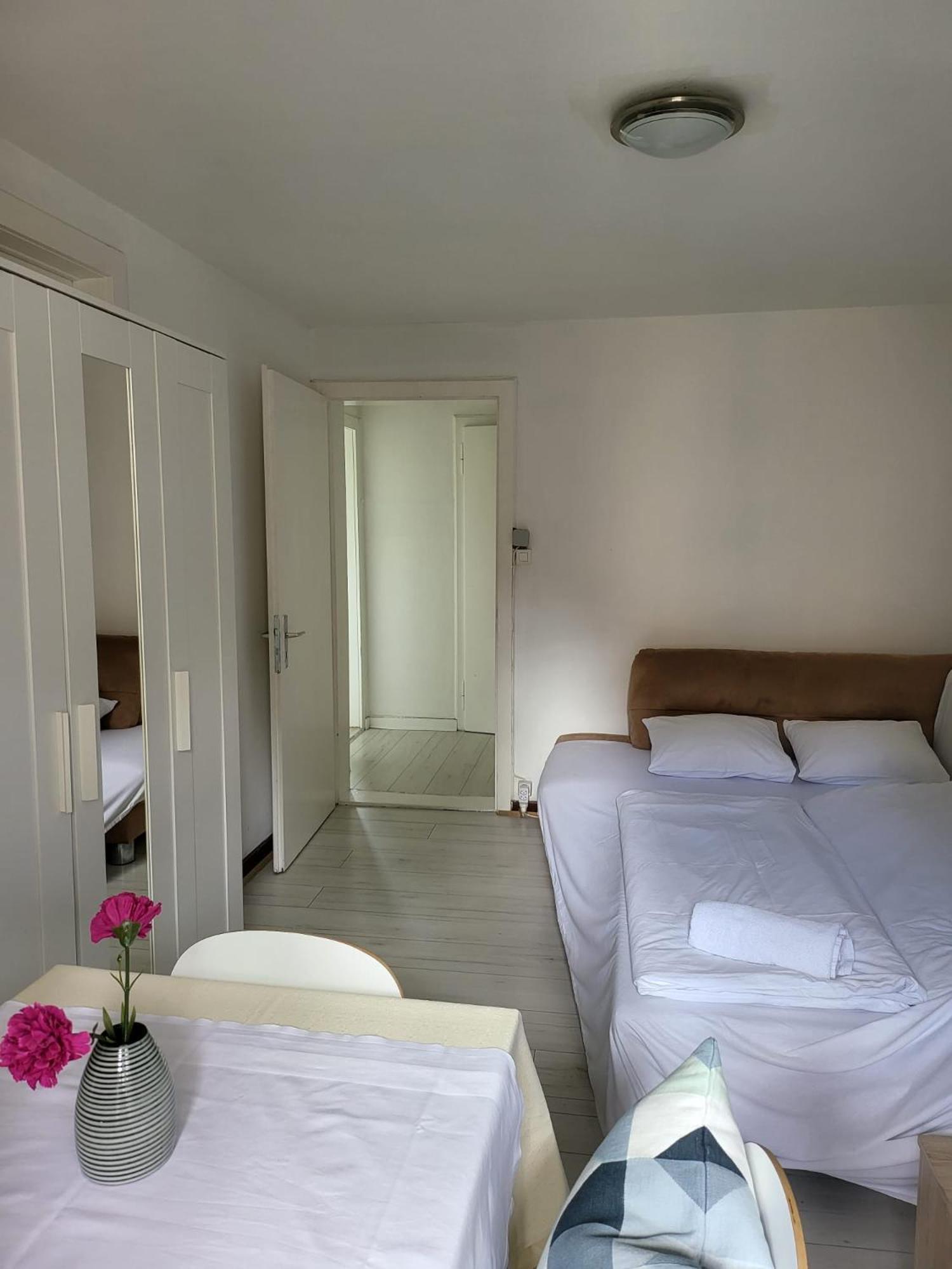 Bastis Central Guesthouse Lucerne City Luaran gambar