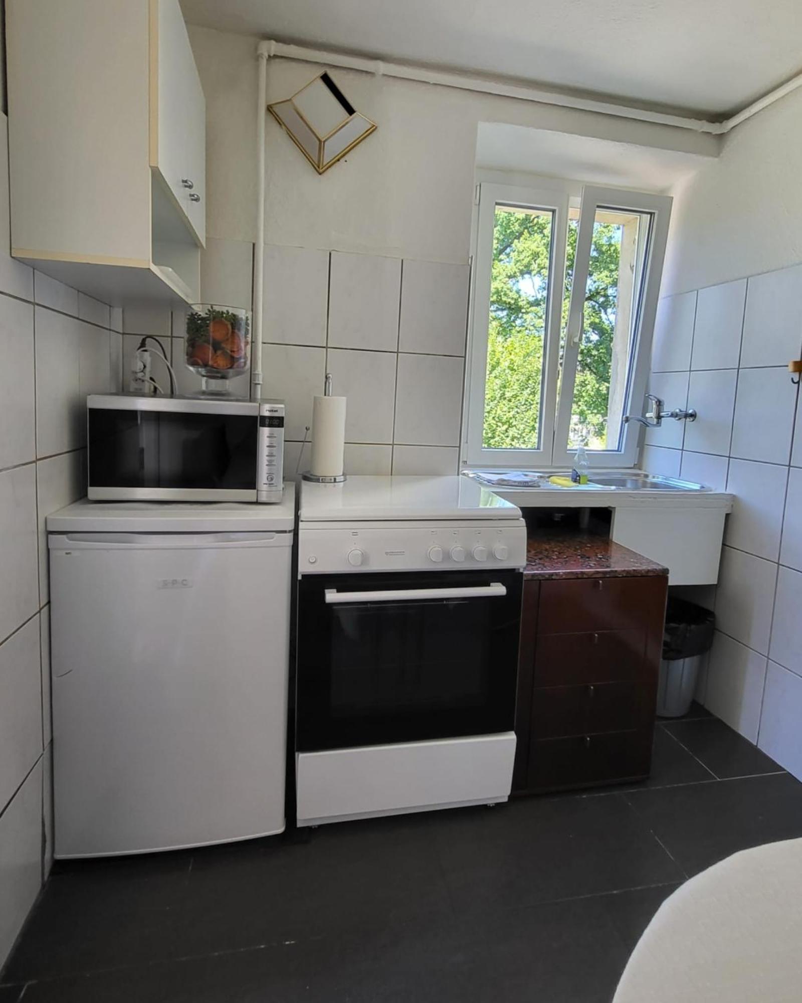 Bastis Central Guesthouse Lucerne City Luaran gambar